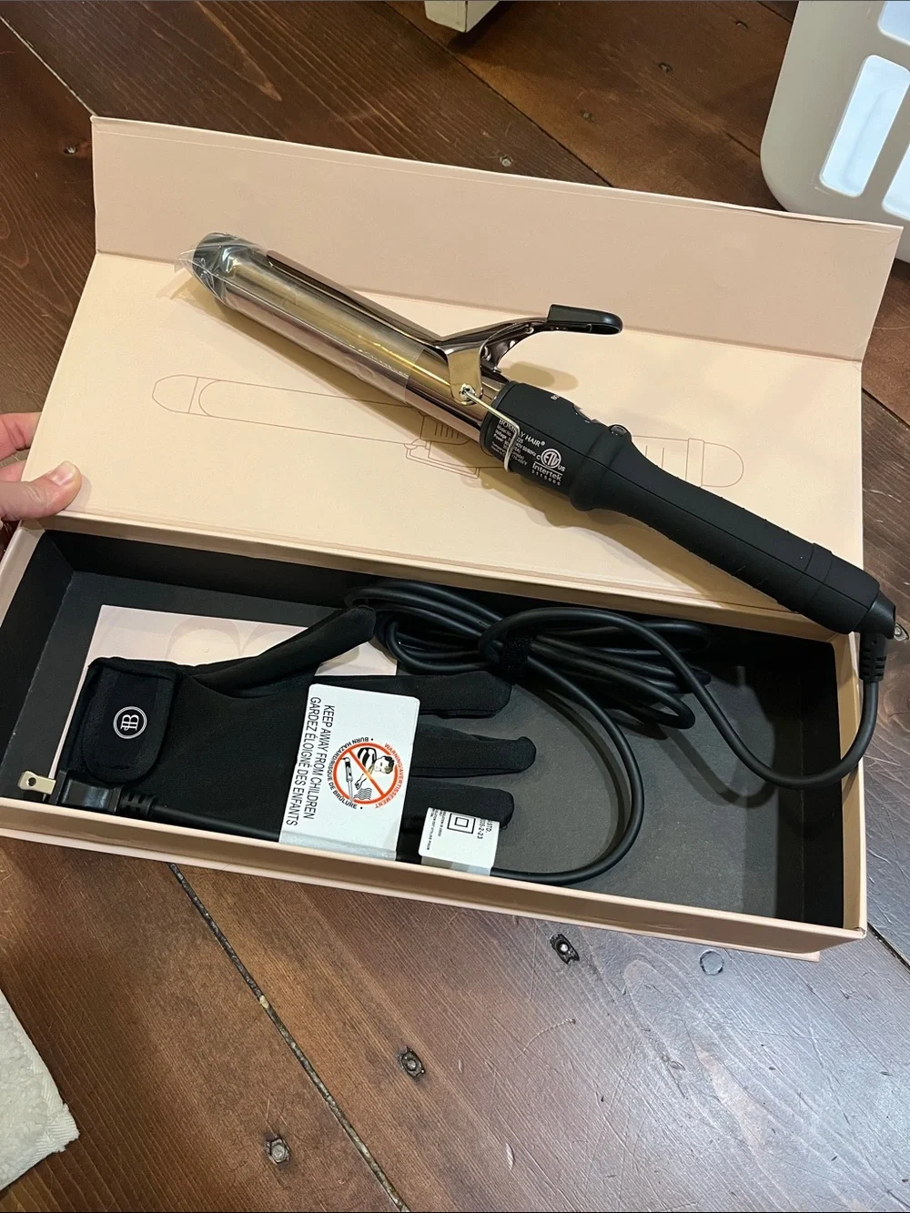 Bombay hair clamp 33mm curling iron rose gold with heat glove. BRAND NEW!